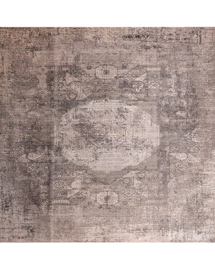 square carpet